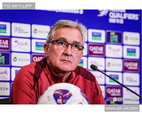 伊万谈战术选择双后腰配置助球队取得佳绩